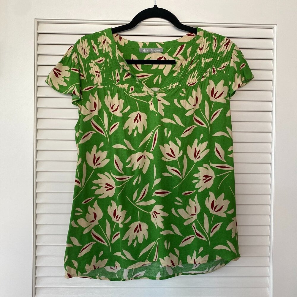 Daniel Rainn Green Floral Blouse